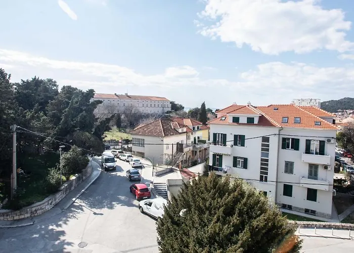 Avita Apartament *